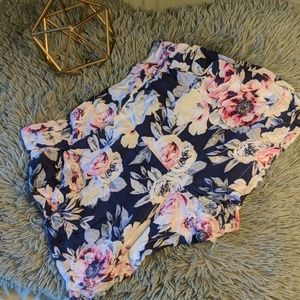 COTTON ON Floral Shorts